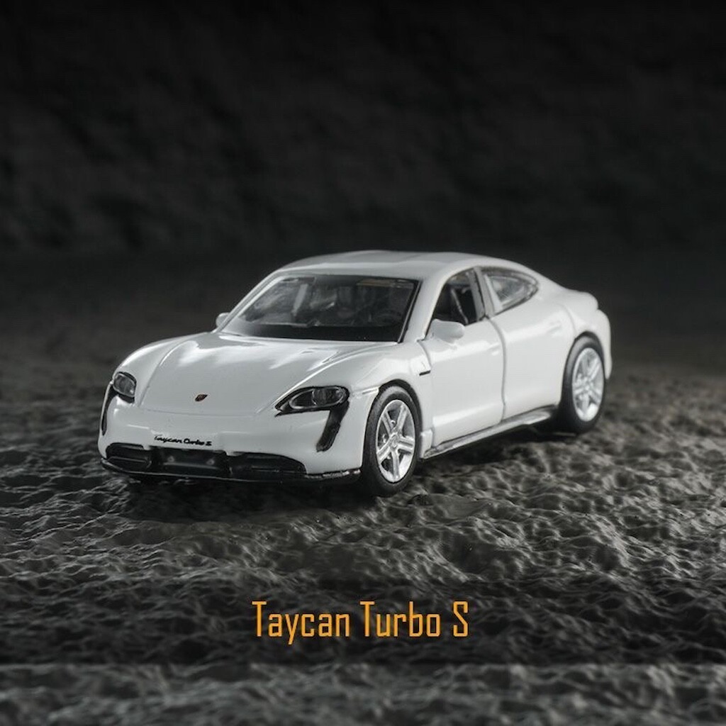 Bburago 1:64 White Porsche Taycan Turbo S Diecast Metal Sports Car Model
