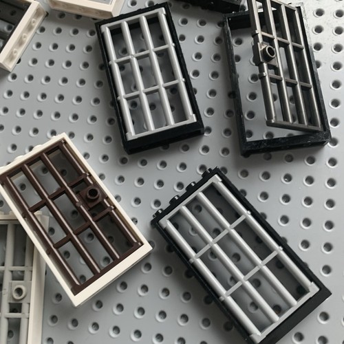 10 LEGO 1x4x6 White Black Frame City Town Modular Windows Doors Jail Bars b - Picture 6 of 9