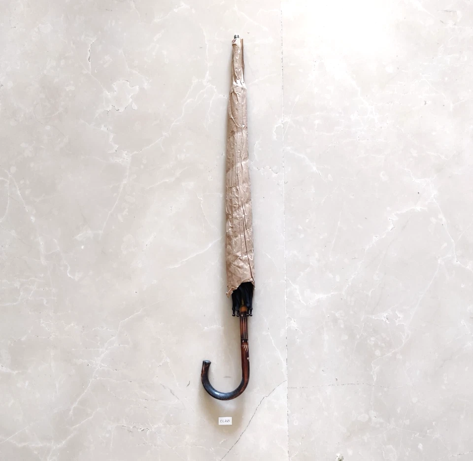 Antiguo mango de madera vestido sin usar paraguas papel empaquetado antiguo coleccionable CL265 Foto 3 de 4