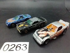 1970s Hot Wheels 1:64 Lot of 3 - 1974 1977 HOT BIRD, T-REX, BLACK RACING