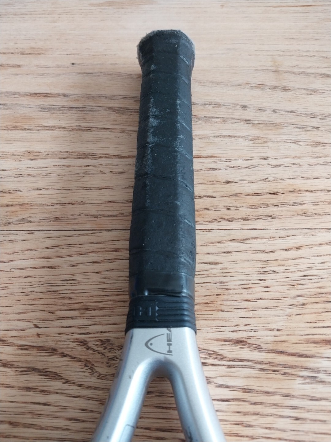 Head Ti.S1 pro tennis racquet 4 1/2" Titanium Xtralong