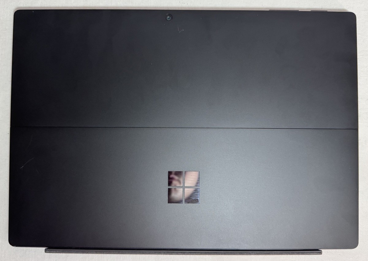 Microsoft Surface Pro 7+ i5 | 8GB RAM | 256GB SSD | WIN11P | WITH