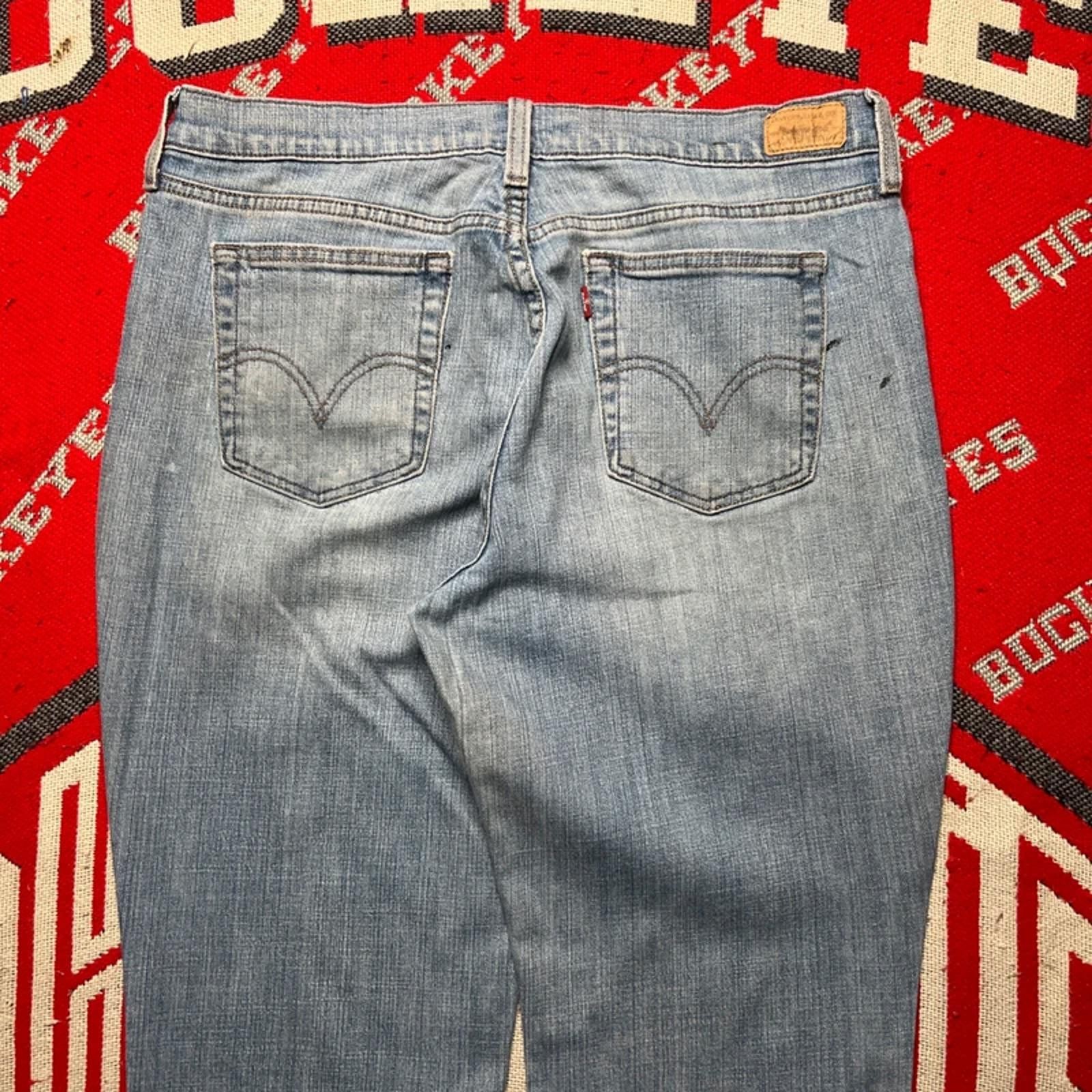 Vintage Levi’s 515 Light Blue Women’s Bootcut Jeans | 34W 30L image 6