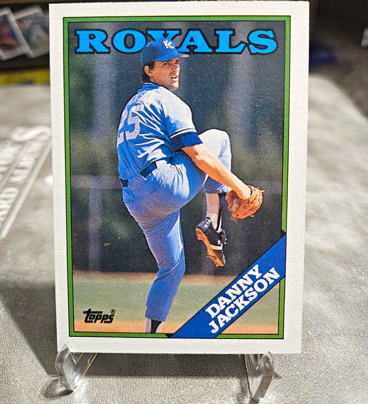 Topps 1988 Danny Jackson Kansas City Royals Base Set #324 MLB Baseball Card