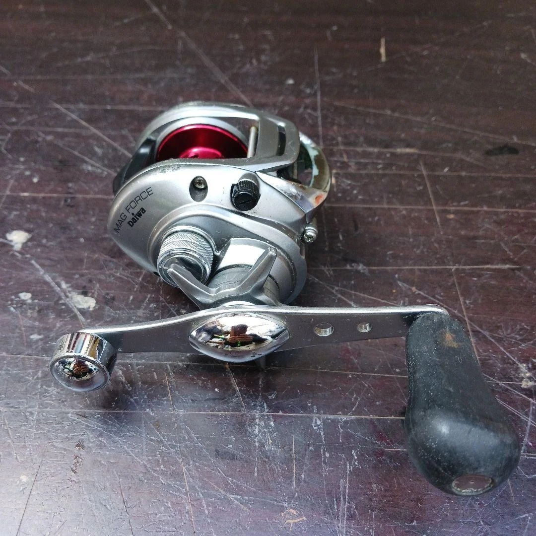 Moulinet Casting Daiwa Magforce MA15G – Haute Vitesse 5.1:1 – Fabriqué Au Japon – Occasion