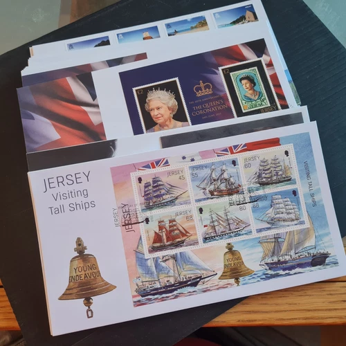 JERSEY 2013 TO 2014 30  FIRST DAY COVERS