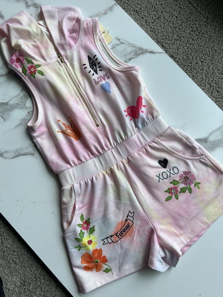 Suéter Taylor Swift para niños talla 5/6 y otras prendas de moda (mameluco y vestido). Foto 4 de 4