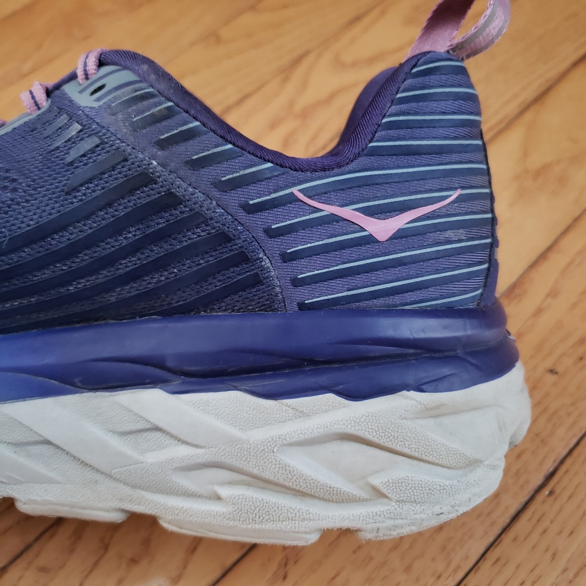 HOKA One One Bondi 6 Women's Size 10.5 Walking Running Shoes
