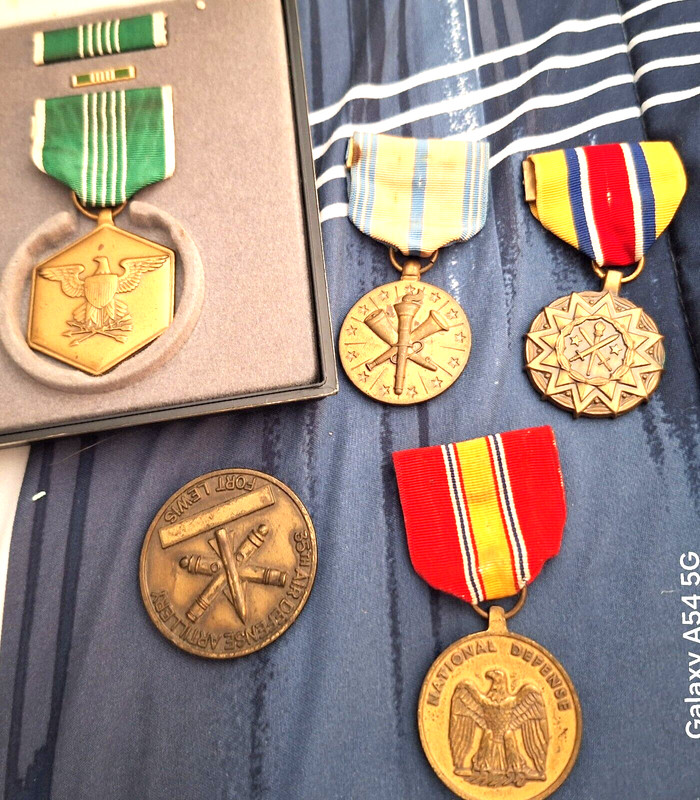 Military Metals 5-Army Nat'l Guard, Nat'l Defense, Military Merit, 35th Air RARE
