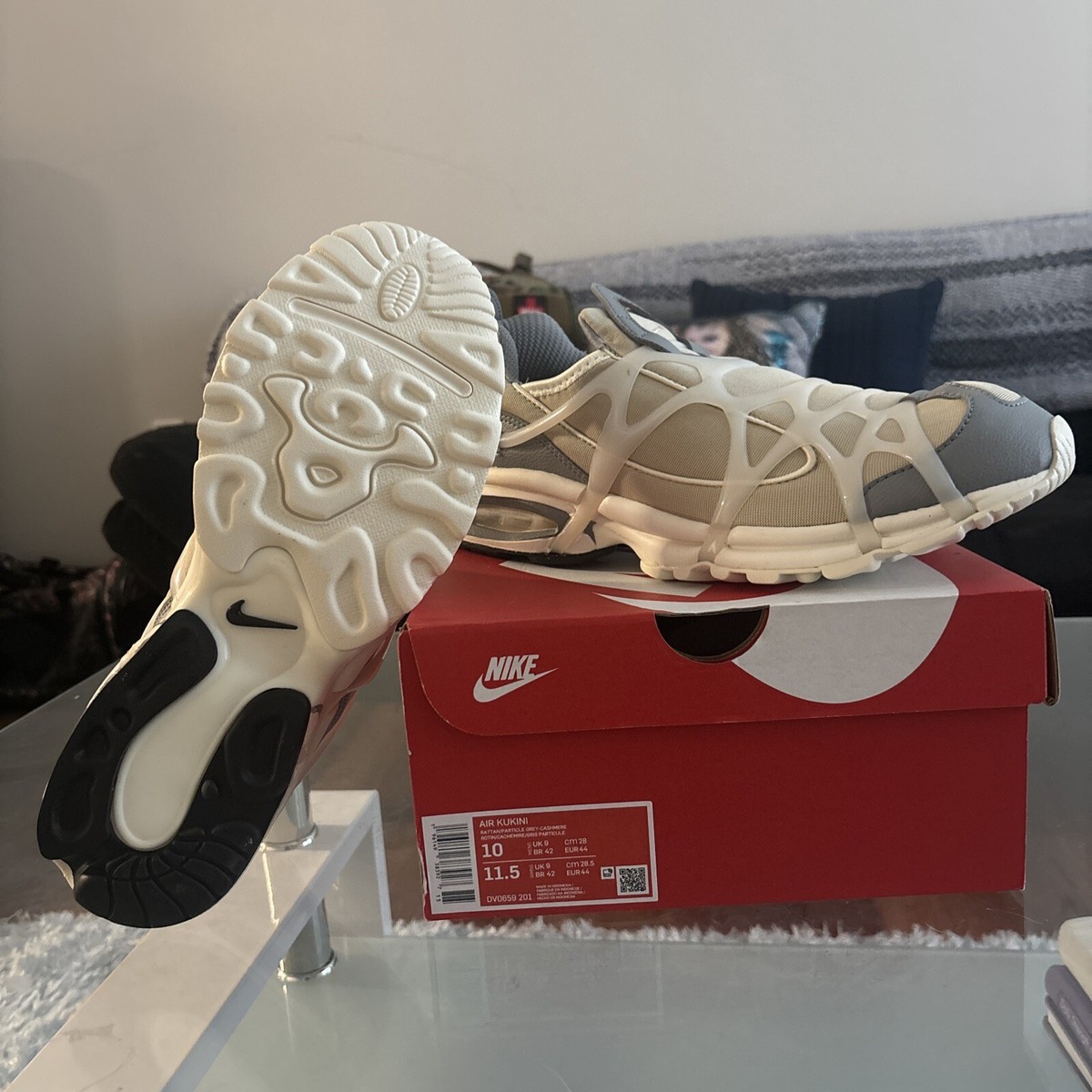 Size 10 - Nike Air Kukini Cream Grey Brand New With OG Box Size 10 - Nike Air Kukini Cream Grey Brand New With OG Box