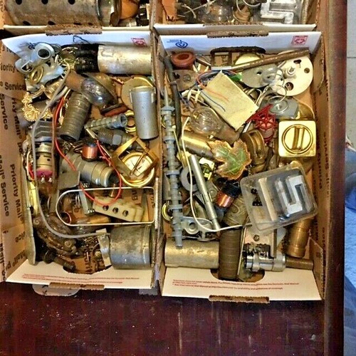 1 Pound lot " Steampunk Parts" for Artists-Treasure Finder network- lot #RT61 - Picture 5 of 6