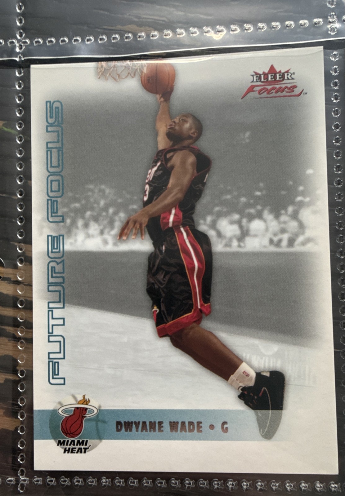 2003-04 Fleer Focus - Future Focus Dwyane Wade #484/499 (RC)
