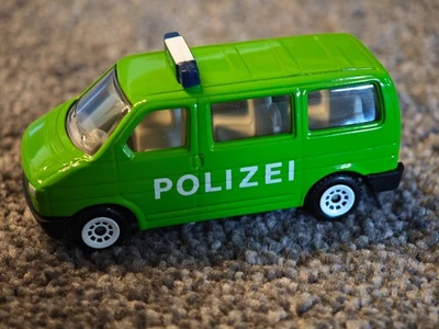 Siku VW T4 Polizei grün - Bild 1 von 4