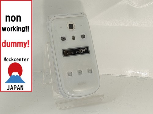 【dummy!】 TOSHIBA W43T(color white) au-japan non-working cellphone - 第 1/3 張圖片