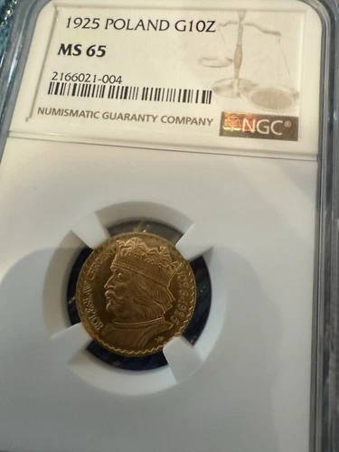1925 Poland G10Z NGC MS65 / 10 Zlotych Gold Coin.