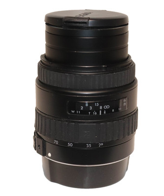 Sigma UC Zoom  Objektiv   28-70  1:3,5 - 4,5