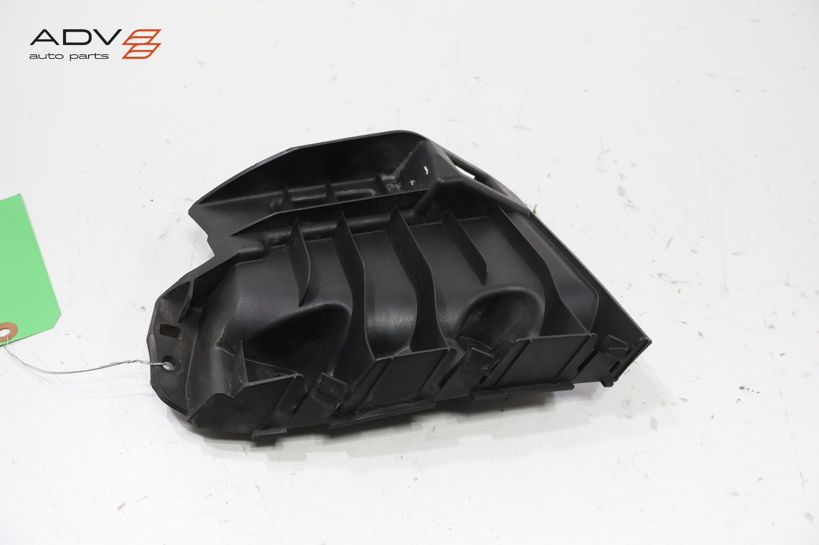 2014 - 2024 MASERATI GHIBLI REAR BUMPER RIGHT SIDE MOUNT SUPPORT BRACKET OEM