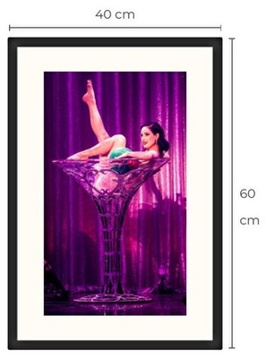 DITA VON TEESE - Bilderrahmen 60x40cm - Frankreich 2022
