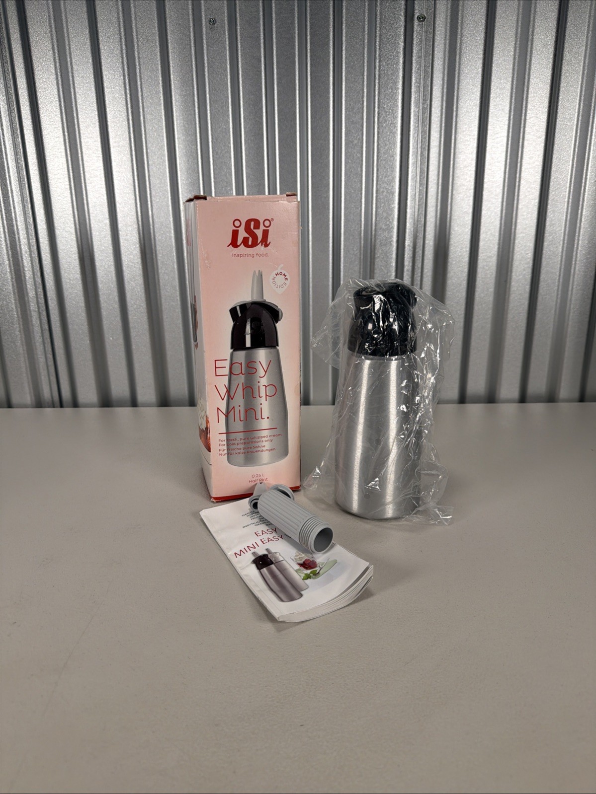 ISI Easy Whip PLUS Mini Half Pint (.25L) Whipping Cream Dispenser