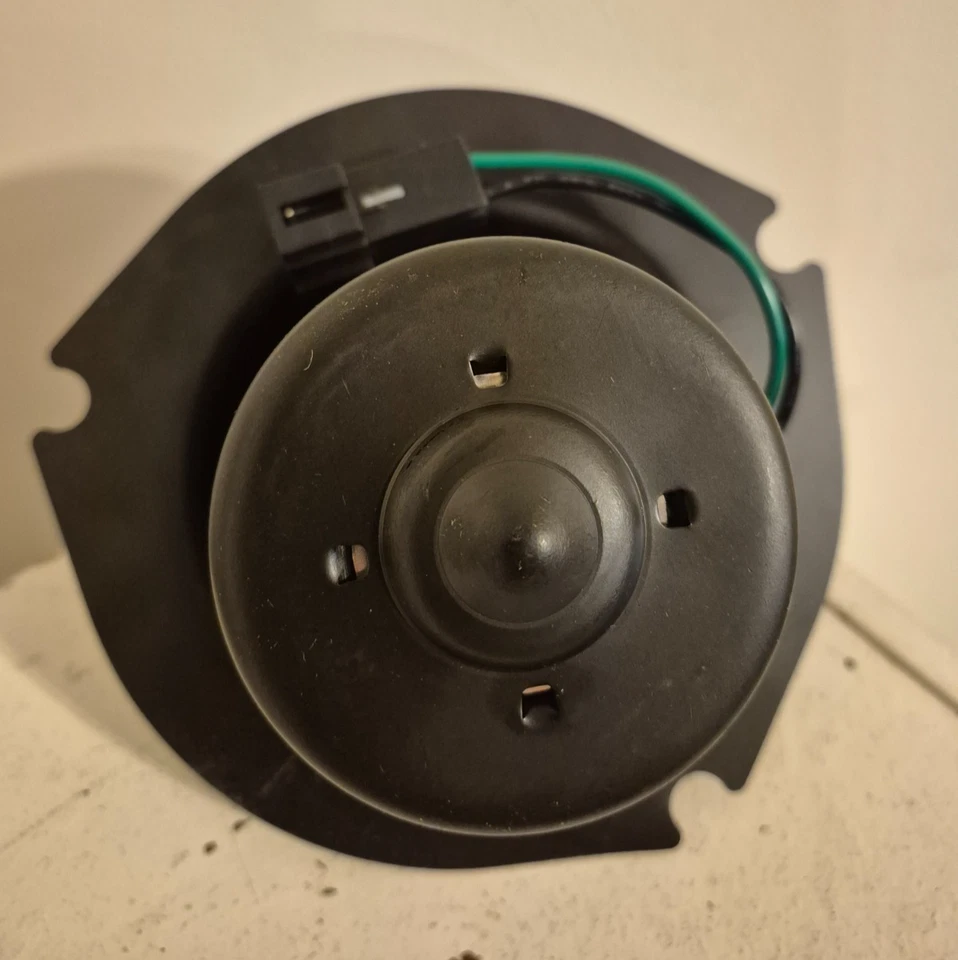 Motor soplador HVAC VDO PM2002 sin jaula de rueda Dodge Ram 1999-2003 Foto 3 de 4