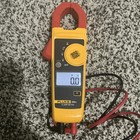 Fluke 302+ CAT III Digital Clamp Meter 400A/600V w/ Leads, Case & Manuals — photo 1