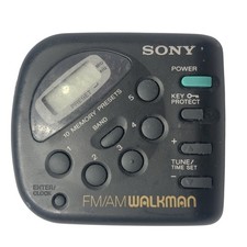 Vintage Sony FM/AM Walkman SRF-M32 Radio Portable Headphone Jack Black Japan