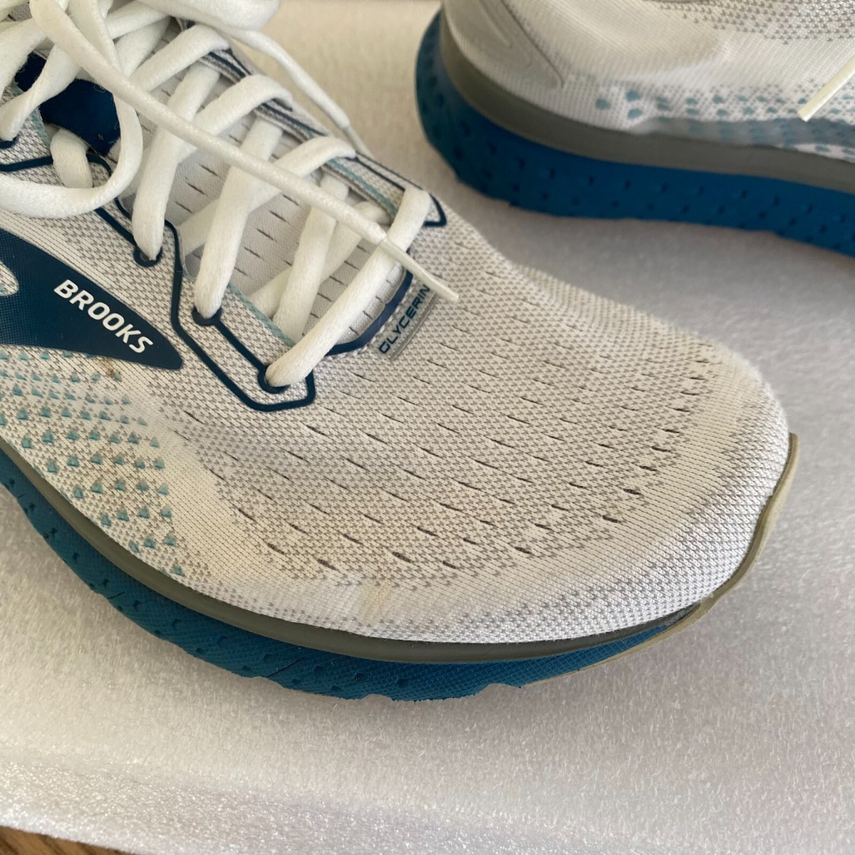 Size 12 - Brooks Glycerin 18 White - 110329-1D-178 for sale  display picture 2