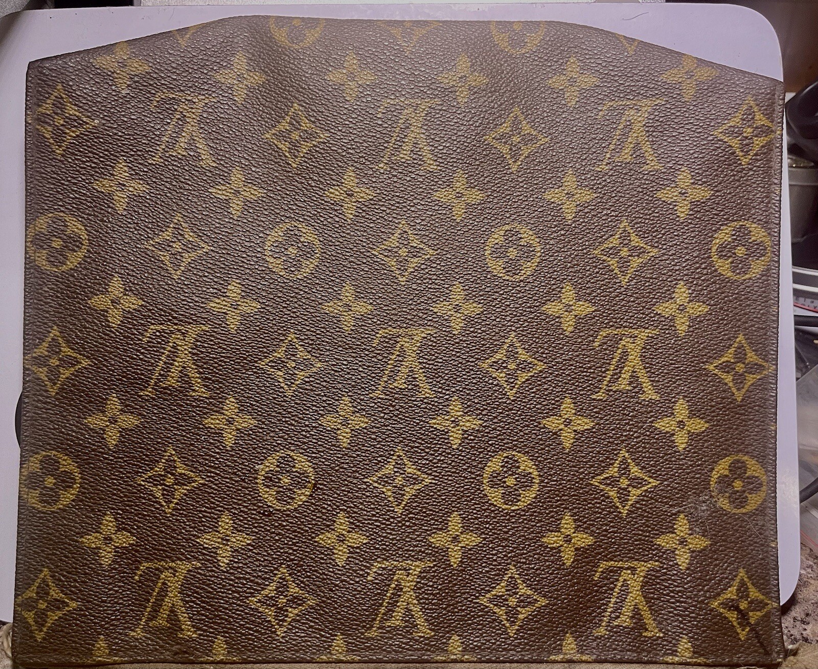 SAINT LAURENT Louis Vuitton Frittura a mano vintage