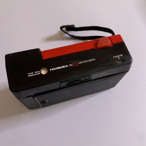 Hanimex 35 FD 35mm Film Camera with Case *Working But Loose Battery Lid - Picture 6 of 14