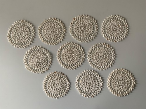 Untersetzer gestrickt 10 Stck. Spitzendeckchen 10 Stck. (Strick 3) - Bild 2 von 8