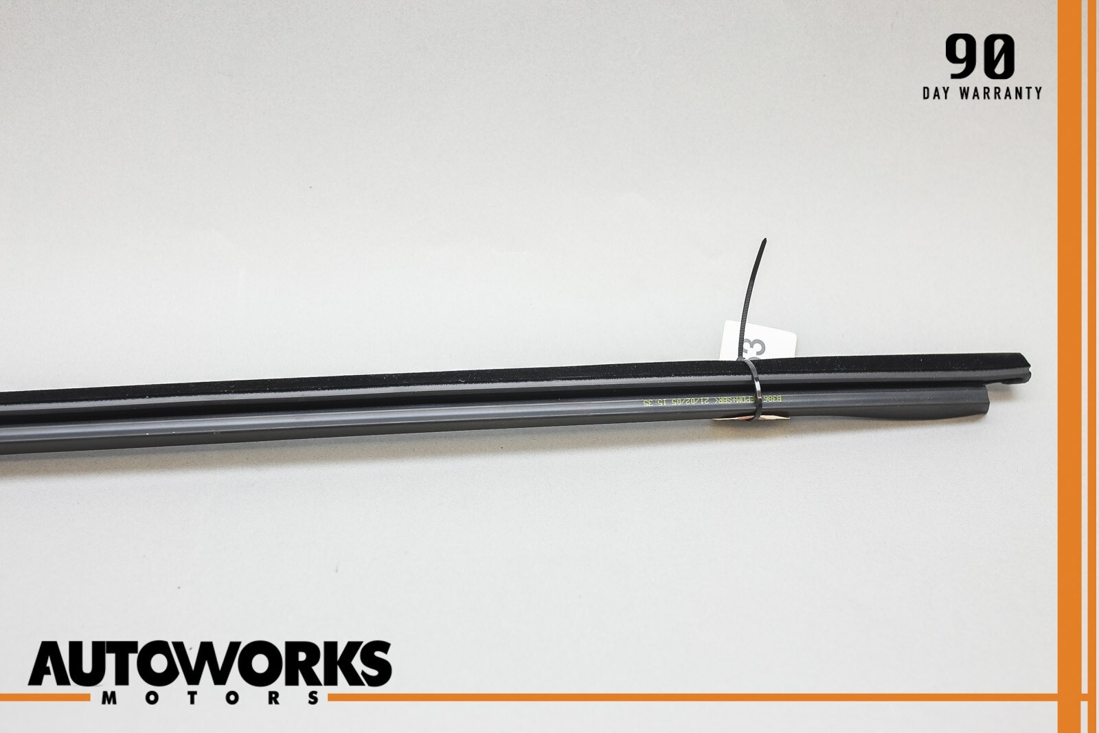 04-08 Maserati Quattroporte M139 Rear Left Side Door Window Molding Seal OEM