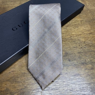 GUCCI Tie Necktie GG pattern Beige Brown Silk Made in Italy Classic Designer