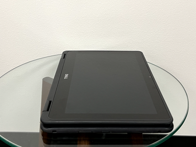 Dell Latitude 3189 2-in-1 Da 11,6" – Touchscreen, Celeron, 4GB RAM, SSD 64GB E Windows 11 Già Installato!
