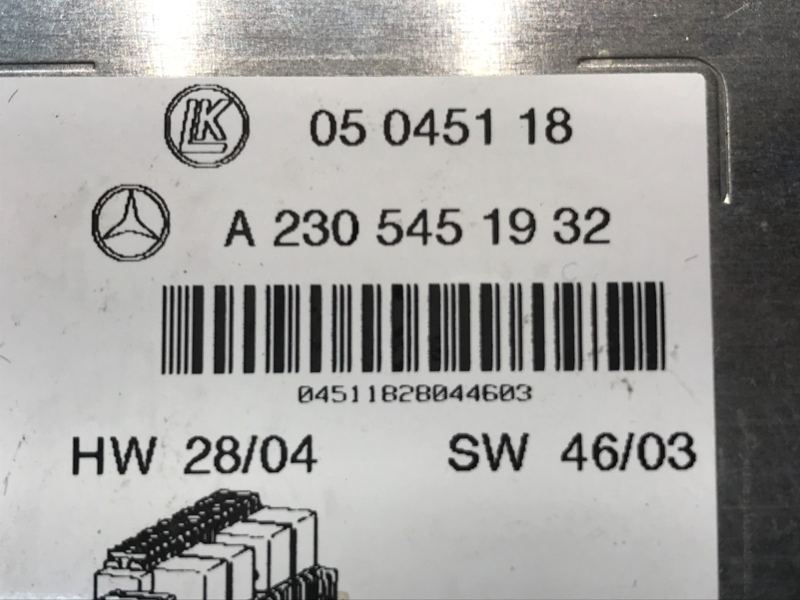 03-12 Mercedes R230 SL500 Front Left SAM Fuse Box Control Module OEM A2305451932