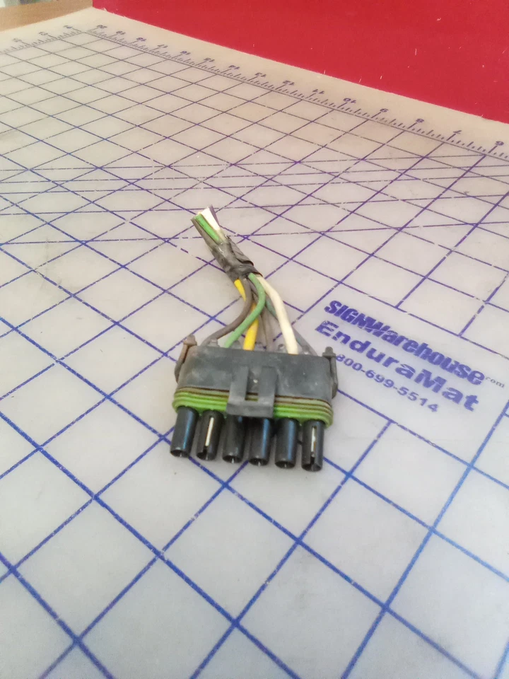 Bluebird Vision Used School Bus Headlight Plug, Free Shipping - Image 3 of 4