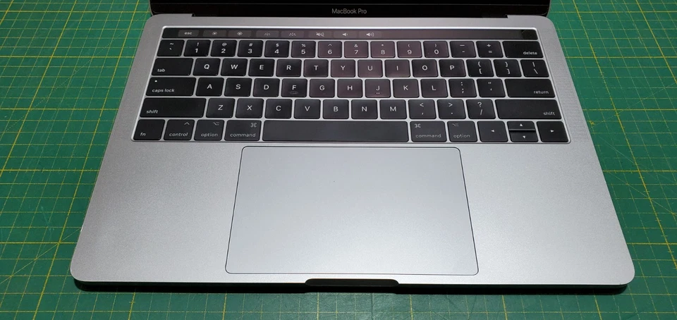 Apple MacBook Pro 13" 2017 · i5 · 16GB · 500GB, Foto 3 von 5