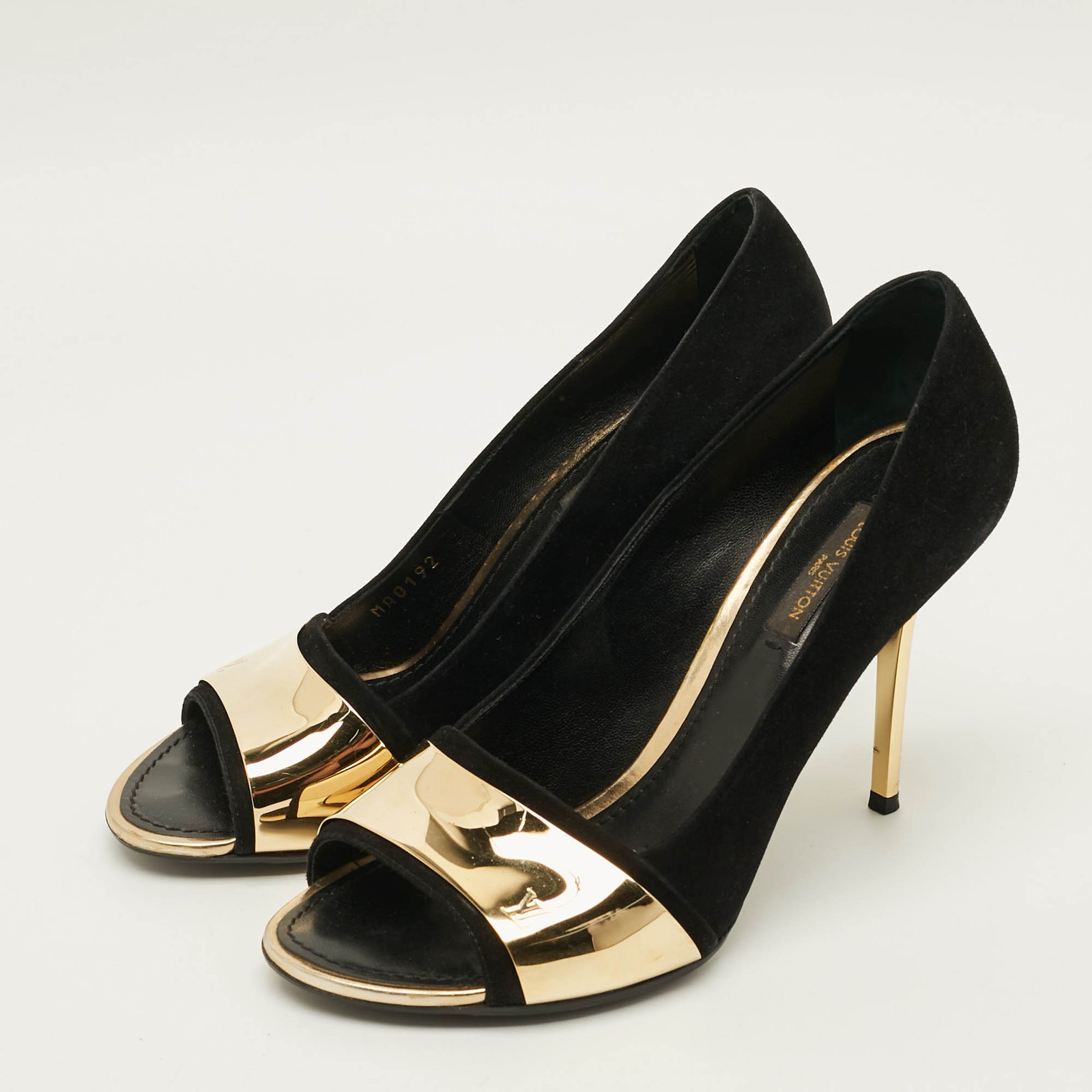Louis Vuitton Size 38 BlackGold Suede Gold Plate Peep Toe Pumps thumbnail 2