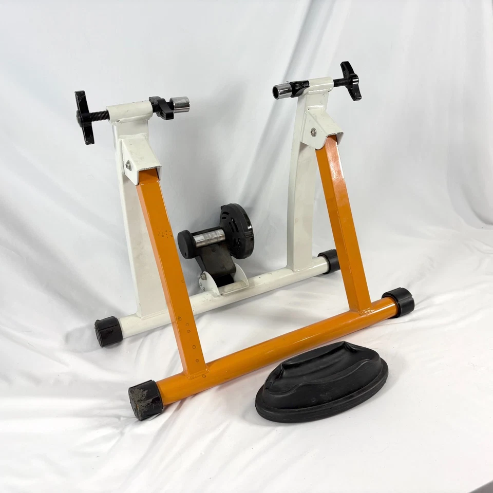 Conquer Indoor Bike Trainer, portable stand, sturdy, adjustable and great value - Image 3 of 4