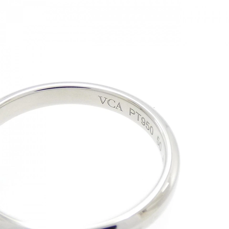 Authentic Van Cleef & Arpels PT950 Ring  #230-000-060-5501 - Image 3 of 4