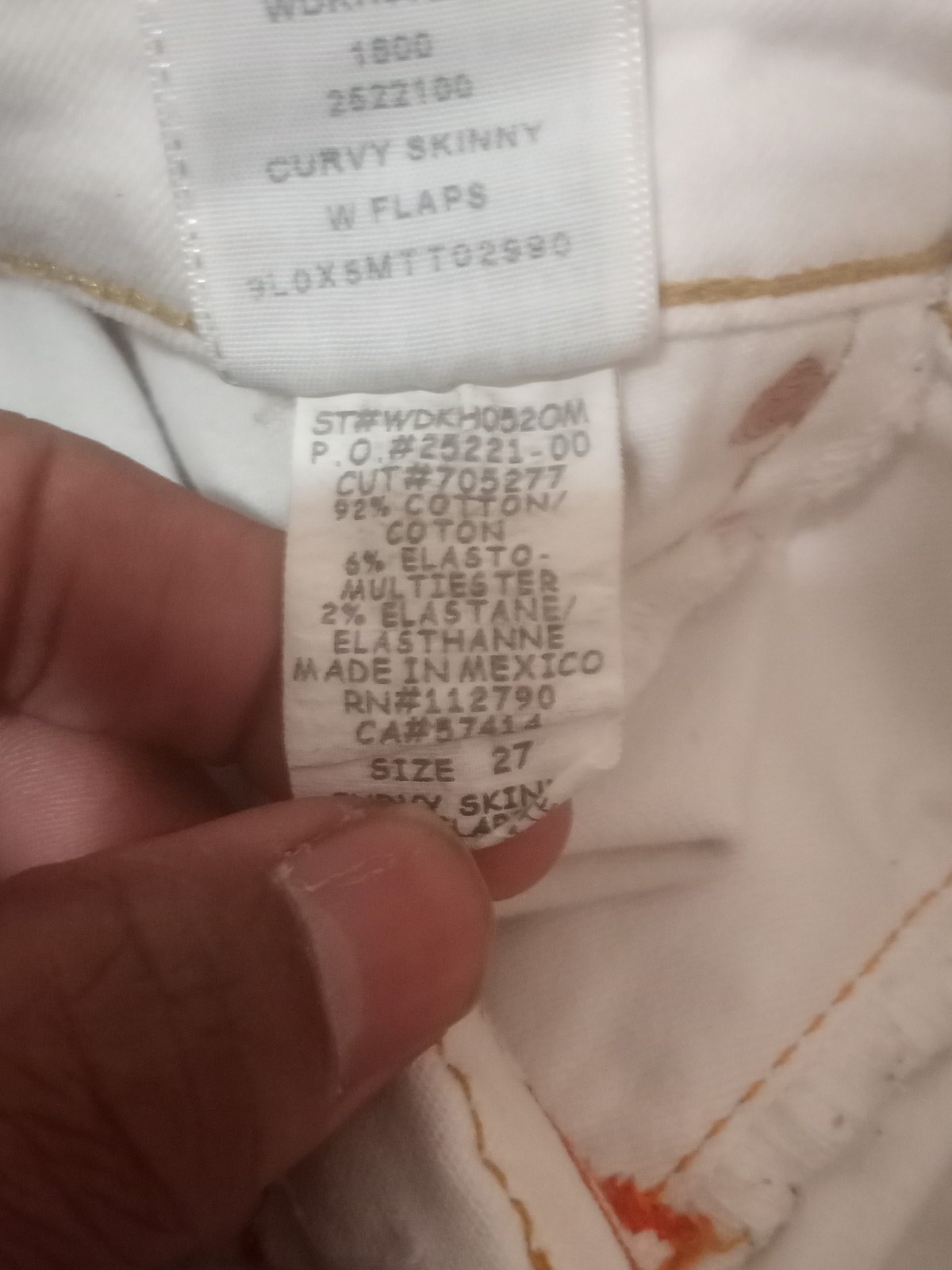 True Religion Women's White Skinny Cut-Off Low Rise Denim Jean Shorts Sz 27 thumbnail 13