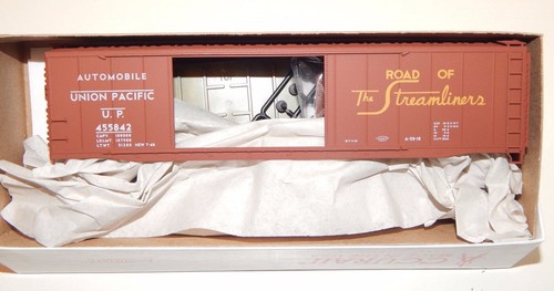 Accurail HO #5234 Union Pacific 50' AAR kit de vagón de carga de doble puerta NUEVO #455842 | Zustand: New