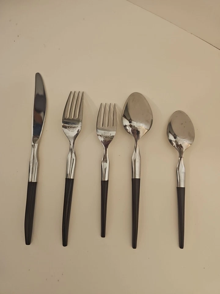 Juego de 5 piezas con patrón La Joya de Ekco Eterna mango de madera de palo de rosa inoxidable Foto 2 de 4