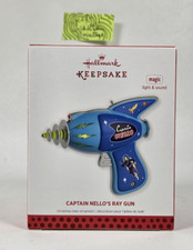 2013 Hallmark Keepsake Captain Nello's Ray Gun Magic Light Sound 2013 - NEW