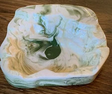 Geometric Artistic Green  And White Ceramic Ashtray