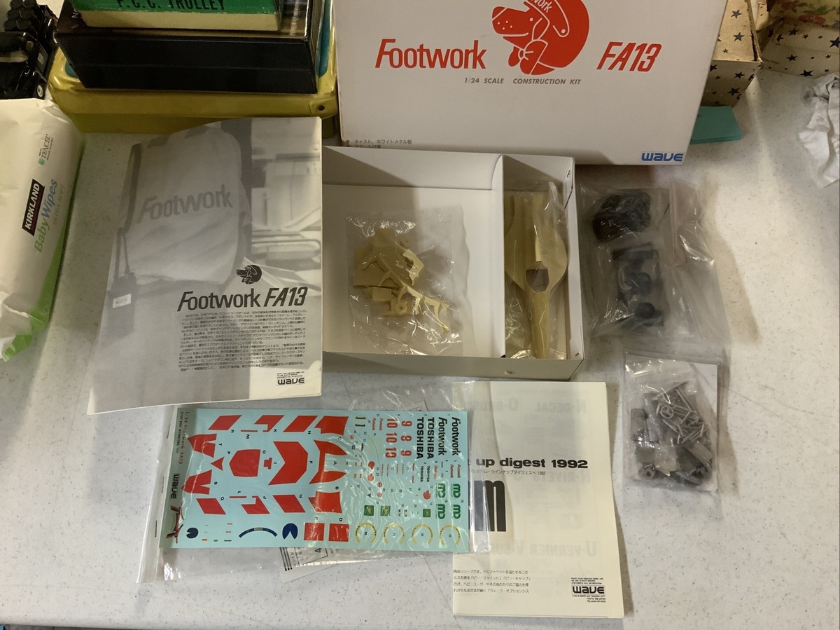 ウェ― ブ　1/24 フットワーク　FW13 WAVE Footwork FA13 1/24th Scale Car Model Kit NEW Resin