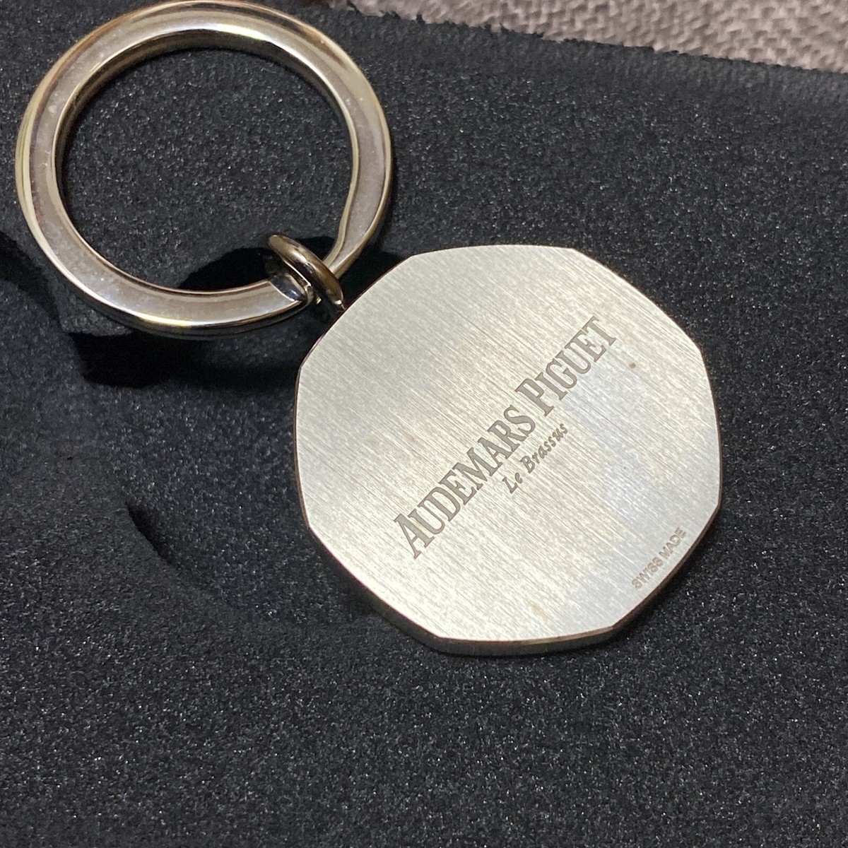 Rare Audemars Piguet White Dial Key Ring | eBay Rare Audemars Piguet White Dial Key Ring | eBay
