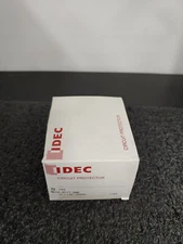 IDEC NC1V-3111-3AA NC1V Series 3 Pole 3A Circuit Protector