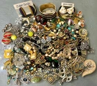 Big Vintage Costume Jewelry Lot Unsigned & Signed Coro Trifari Capri Kramer +++
