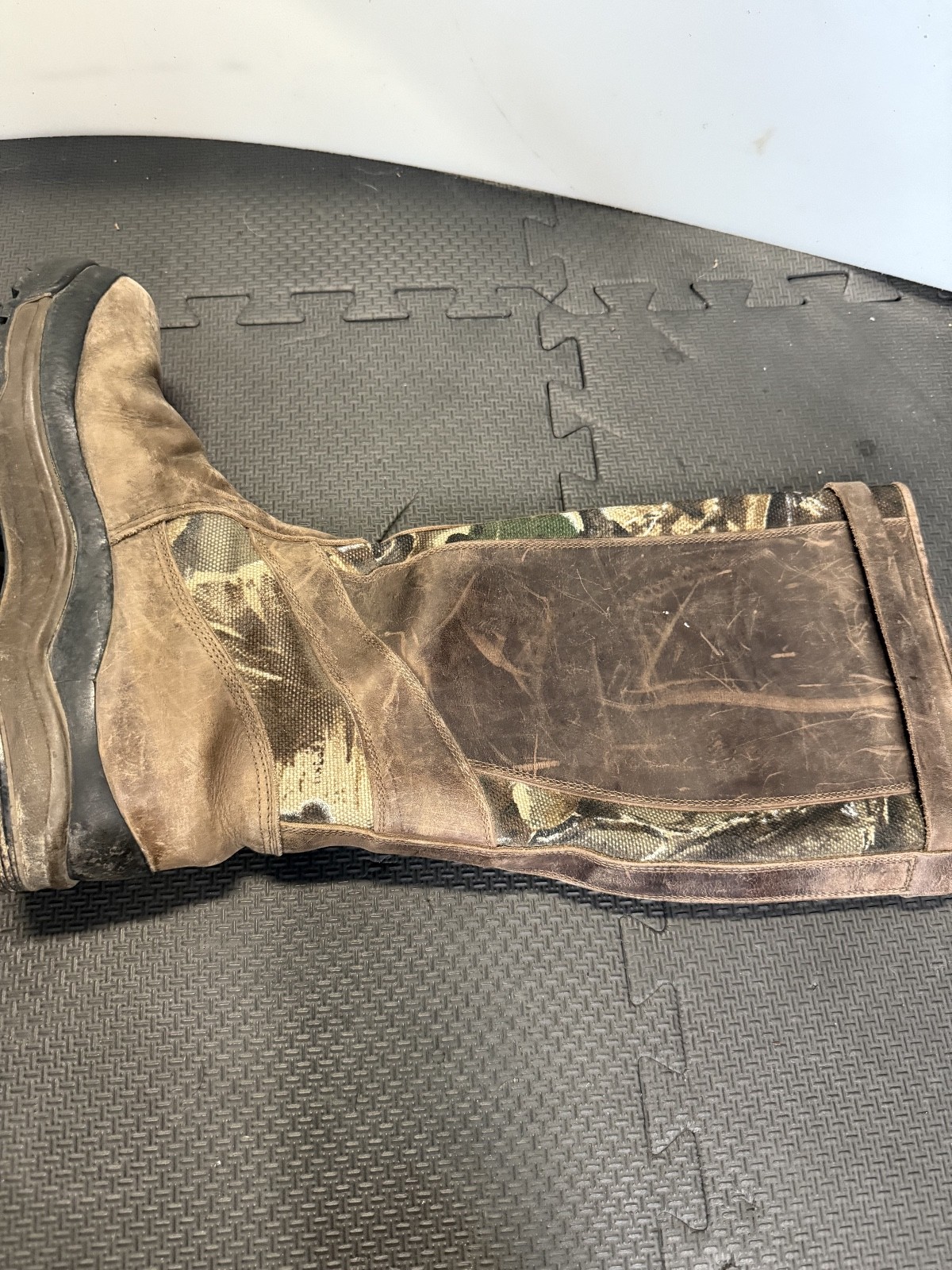 Chippewa Waterproof Leather Camo Hunting & Snake Boots Mens 9 D Vibram. ITALY