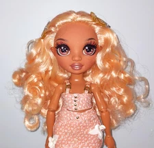 Georgia Bloom Doll Rainbow High